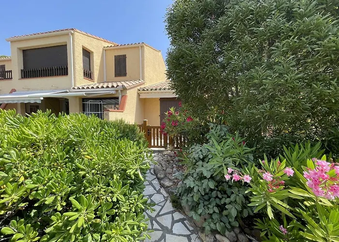 别墅 Pavillon Familial Avec Terrasse Et Mezzanine - Proche - Saint-cyprien - Fr-1-106-86 *